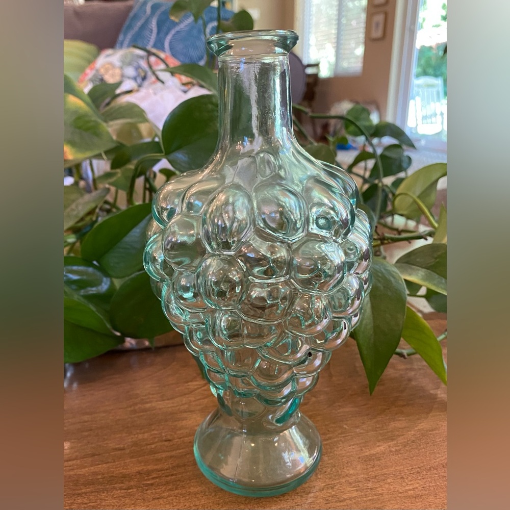 VTG Mod Dep Italy  Liquor Decanter Glass Bottle Vase Grape  Cluster Green Tint